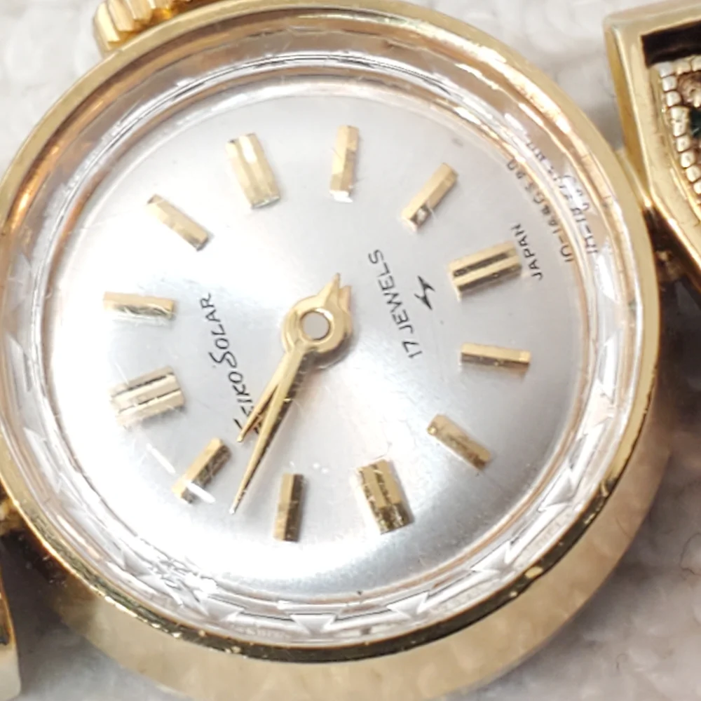Seiko few minor tiny to small